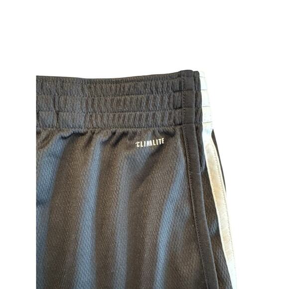 Adidas Women Size Small Shorts Training Athletic 3-Striped Black Workout Running - Picture 7 of 9